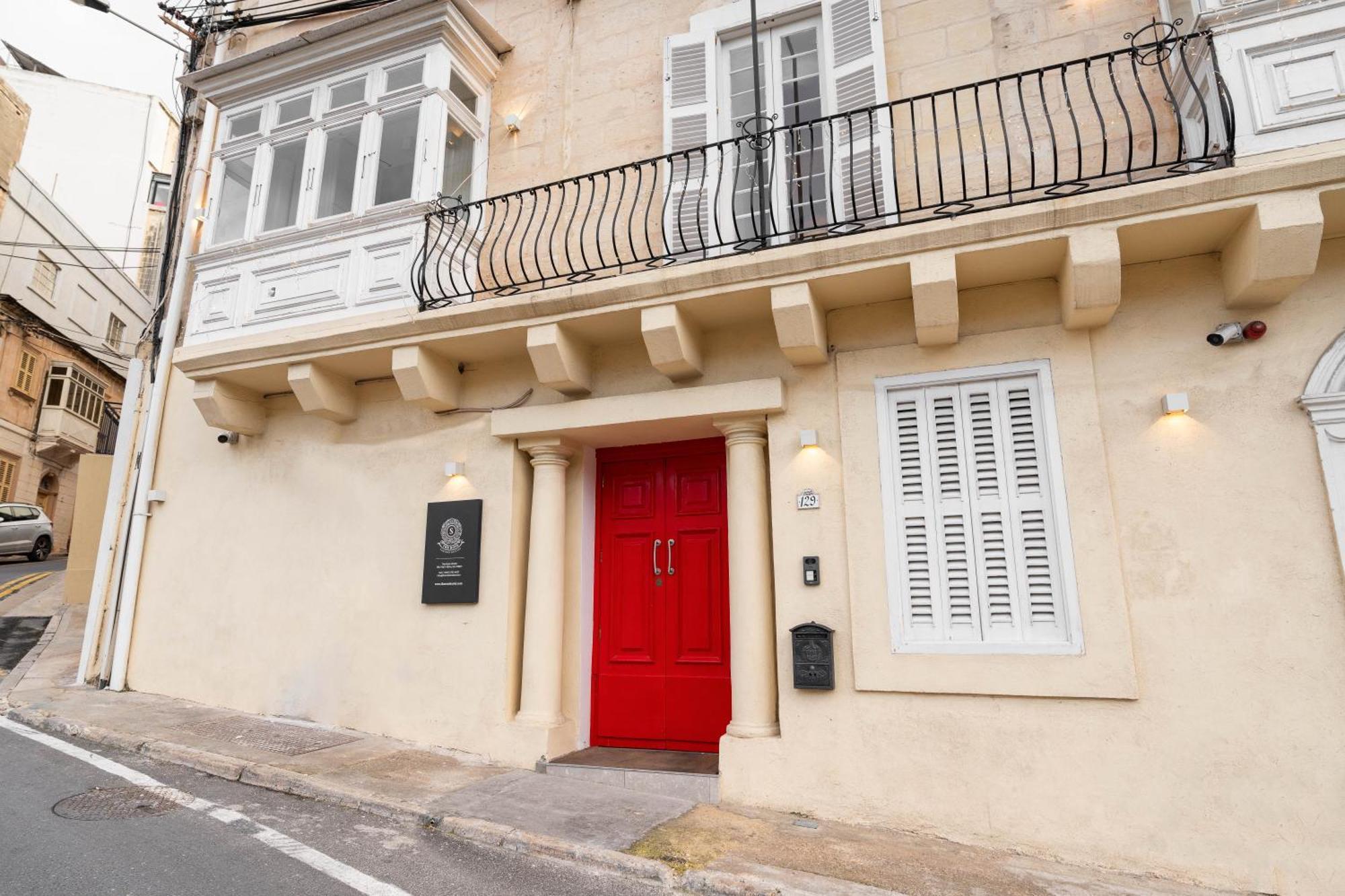 The Rose Hostel San Ġiljan Kültér fotó