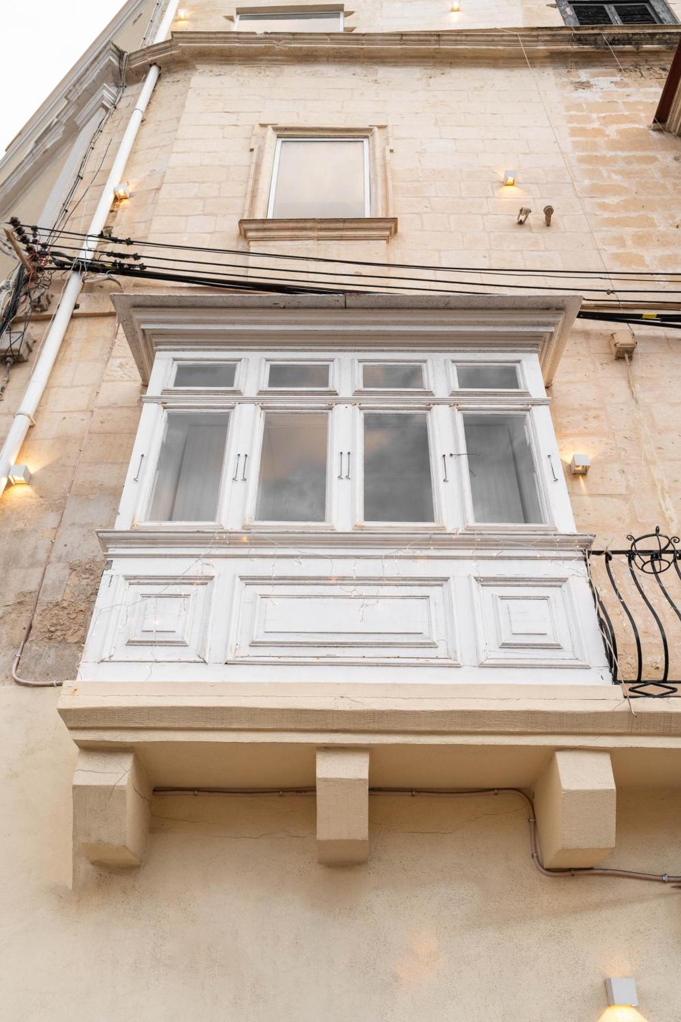 The Rose Hostel San Ġiljan Kültér fotó