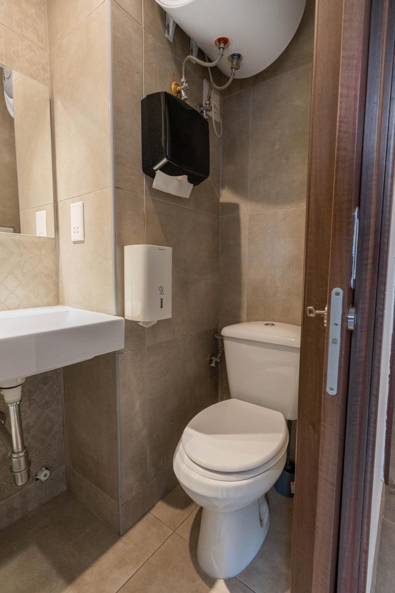 The Rose Hostel San Ġiljan Kültér fotó
